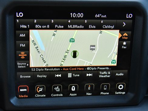 Used 2023 Jeep Wrangler Sahara w/ Cold Weather Group AWD/4WD image 29