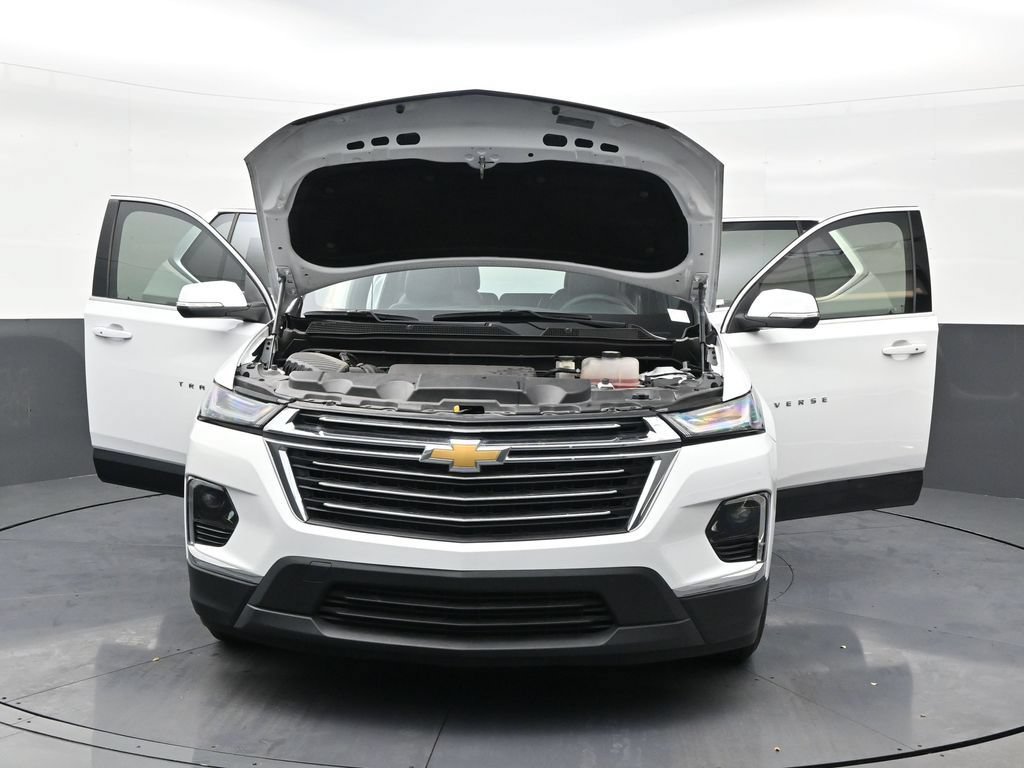 Used 2024 Chevrolet Traverse LT FWD image 30