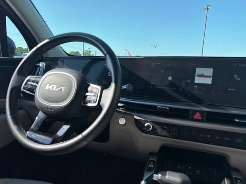 Used 2024 Kia Sorento EX FWD image 28