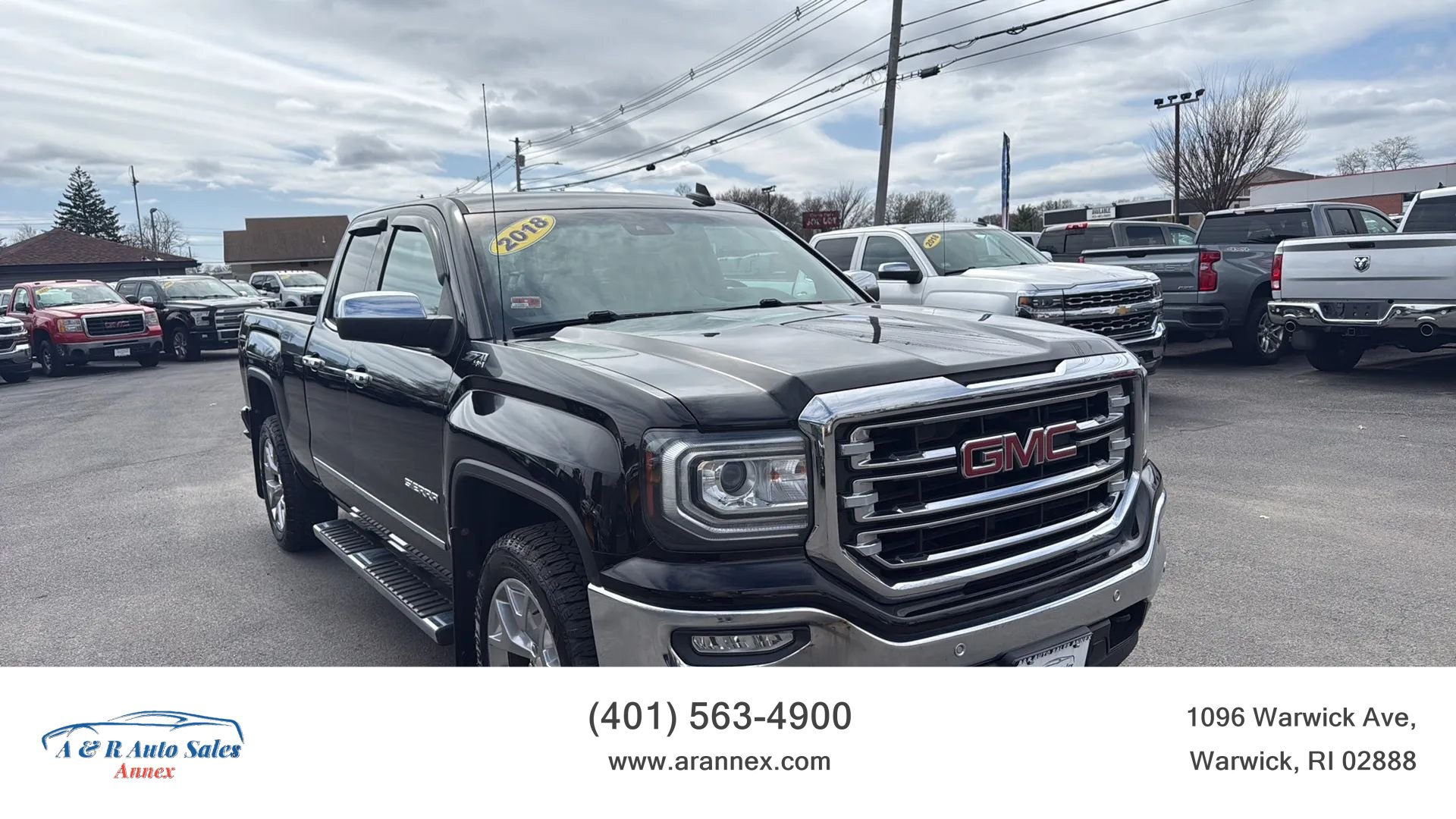 Used 2018 GMC Sierra 1500 SLT w/ SLT Premium Package AWD/4WD image 1