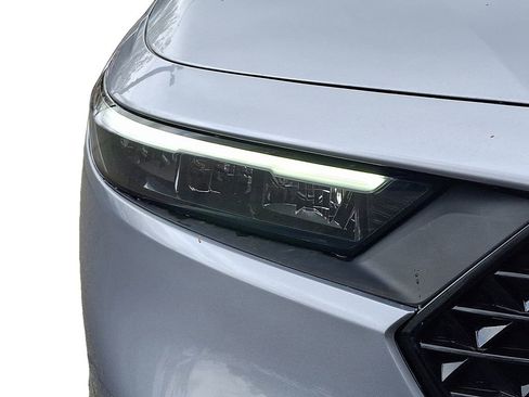 Used 2023 Honda Accord Sport image 10