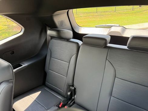 New 2025 Buick Enclave Sport Touring w/ Super Cruise Package image 22