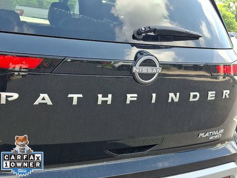 Used 2023 Nissan Pathfinder Platinum AWD/4WD image 34