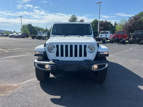 Used 2023 Jeep Wrangler Unlimited Sahara w/ Cold Weather Group AWD/4WD image 2
