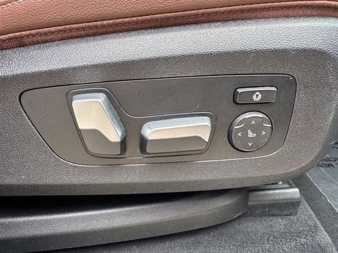 Used 2020 BMW X7 xDrive40i image 36