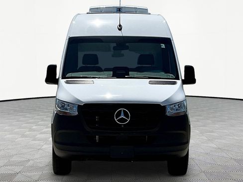 New 2025 Mercedes-Benz Sprinter 2500 image 2