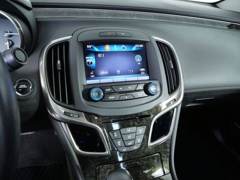 Used 2015 Buick LaCrosse Leather FWD image 19