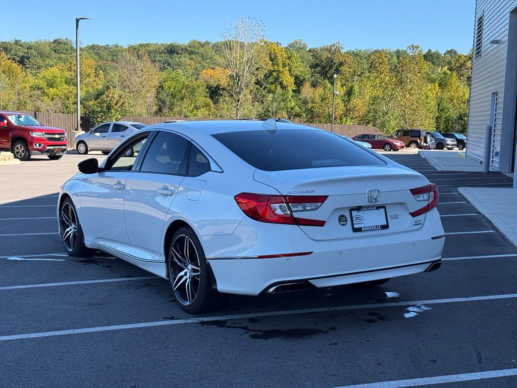 Used 2022 Honda Accord Touring image 9
