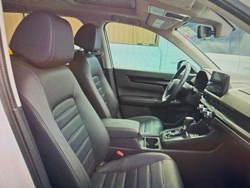 Used 2024 Honda CR-V EX-L image 11