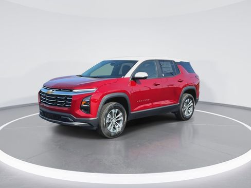 New 2026 Chevrolet Equinox LT w/ Convenience Package II FWD image 4