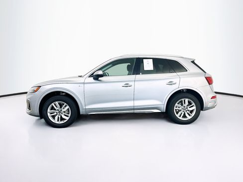 Used 2023 Audi Q5 2.0T Premium w/ Convenience Package AWD/4WD image 4