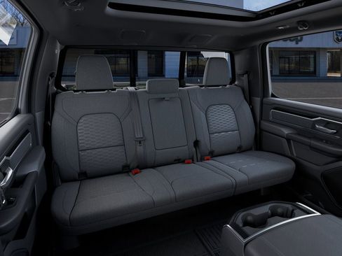New 2026 RAM 1500 Big Horn AWD/4WD image 16