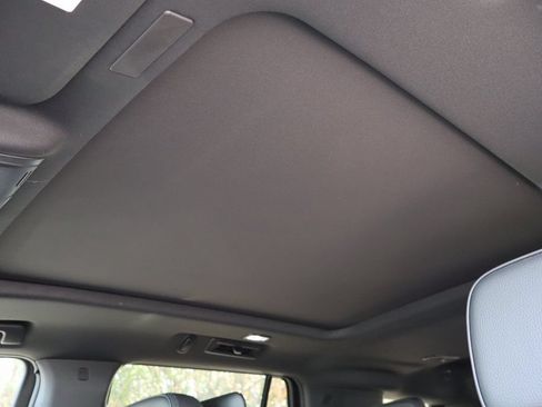 New 2026 GMC Yukon Denali w/ Denali Reserve Package RWD image 20