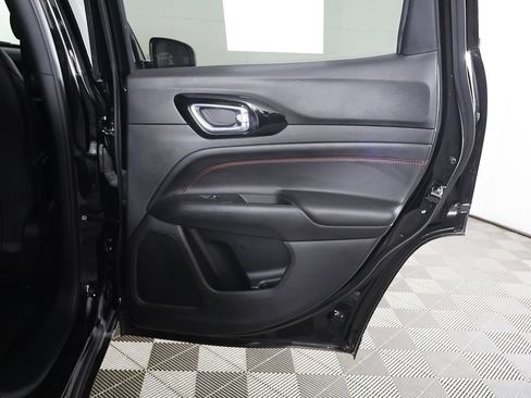 Used 2024 Jeep Compass Trailhawk AWD/4WD image 22
