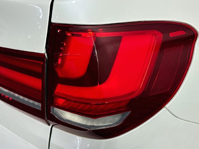 Used 2017 BMW X5 xDrive35i AWD/4WD image 31