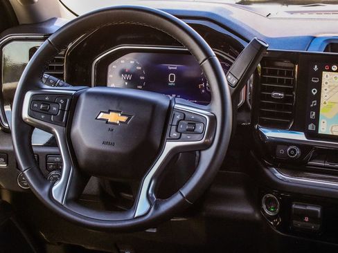 Used 2026 Chevrolet Silverado 2500 LT AWD/4WD image 24