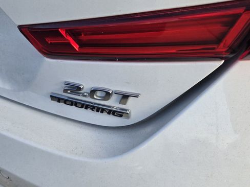 Used 2021 Honda Accord Touring image 11