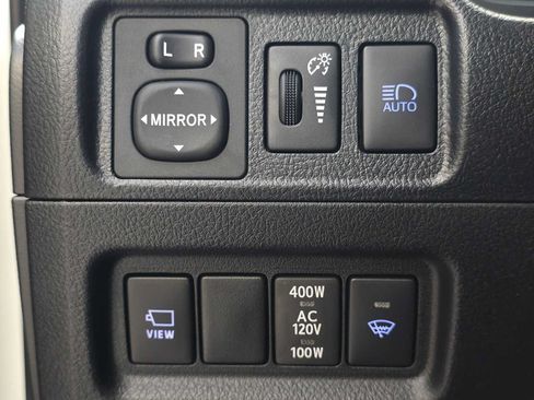 Certified 2023 Toyota 4Runner Limited AWD/4WD image 18
