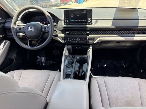 Certified 2023 Honda Accord EX image 13