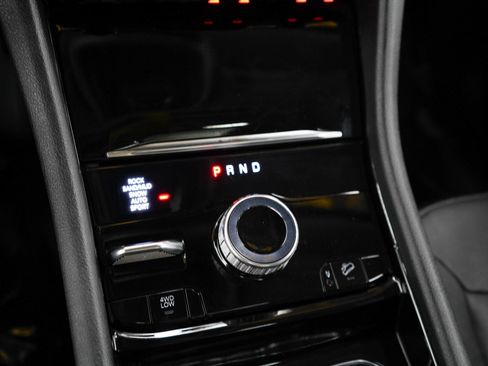 Used 2023 Jeep Grand Cherokee 4WD 4xe w/ Luxury Tech Group II image 24