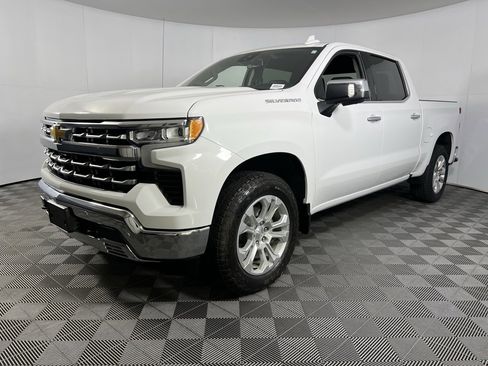 Used 2023 Chevrolet Silverado 1500 LTZ image 10
