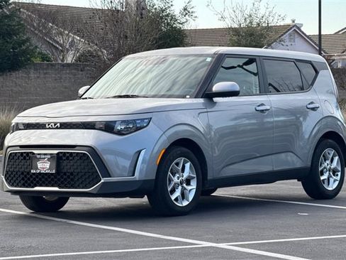 Certified 2023 Kia Soul LX w/ LX Technology Package image 10