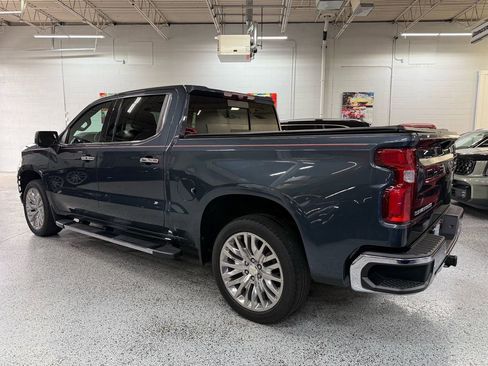 Used 2021 Chevrolet Silverado 1500 LTZ w/ LTZ Premium Package image 3