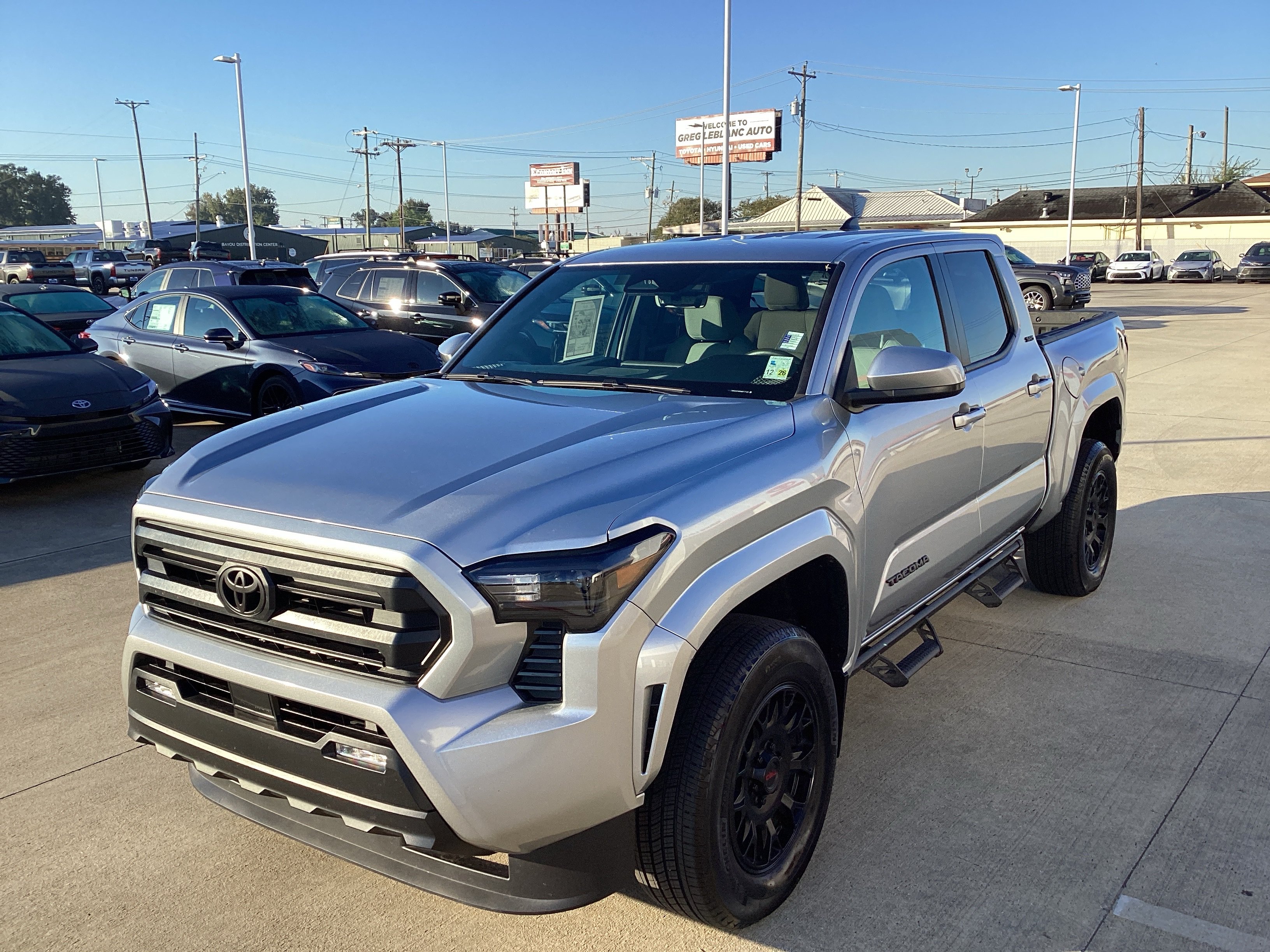 Used 2024 Toyota Tacoma SR5 RWD image 3