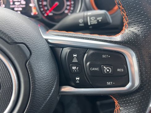 Certified 2021 Jeep Gladiator Mojave image 26