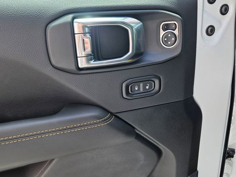 New 2026 Jeep Gladiator Sport image 17