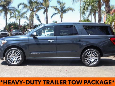 Used 2024 Ford Expedition Max Platinum AWD/4WD image 5