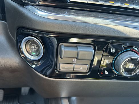 Used 2025 Chevrolet Silverado 2500 LTZ w/ Trail Boss Package image 24