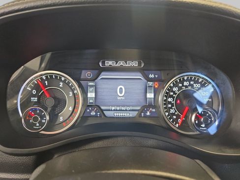 Used 2024 RAM 2500 Laramie AWD/4WD image 22