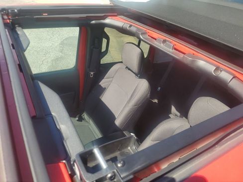 Used 2022 Jeep Wrangler Unlimited Sport w/ Sun And Sound Package image 11