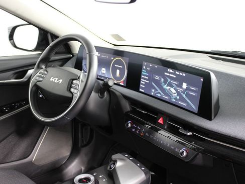 Used 2023 Kia EV6 Wind image 12