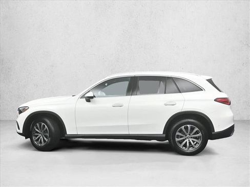 Certified 2026 Mercedes-Benz GLC 300 4MATIC image 7