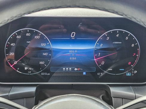 Used 2026 Mercedes-Benz GLC 300 4MATIC image 23