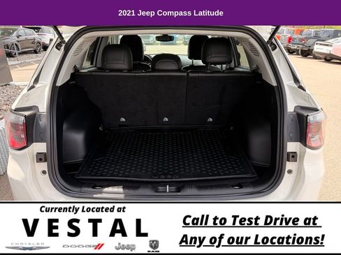 Used 2021 Jeep Compass Latitude w/ Convenience Group AWD/4WD image 10