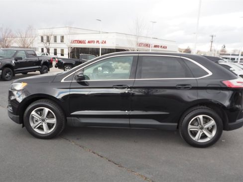 Used 2024 Ford Edge SEL w/ Convenience Package image 8