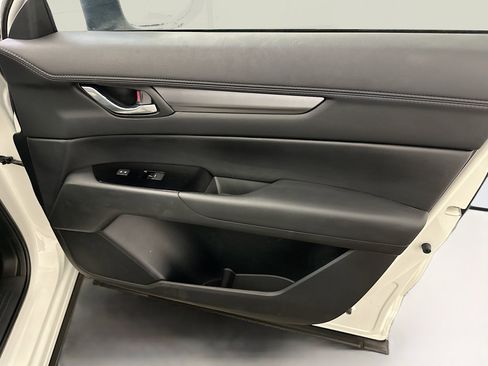 Used 2025 MAZDA CX-5 AWD 2.5 S w/ Preferred Package image 35