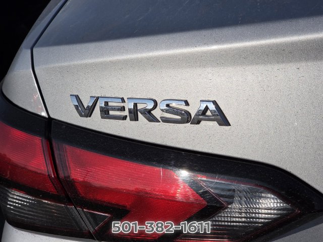 Used 2025 Nissan Versa SV FWD image 10