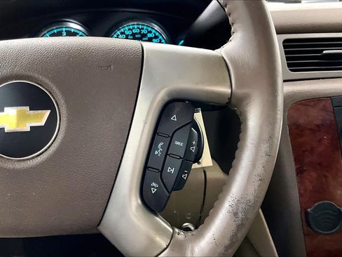 Used 2012 Chevrolet Tahoe LTZ image 23