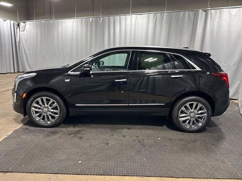 Used 2022 Cadillac XT5 Premium Luxury w/ LPO, Radiant Package image 9