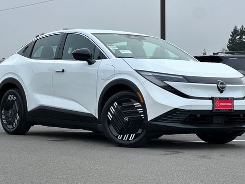 New 2026 Nissan Leaf w/ Floor Mat Package (S+) image 2