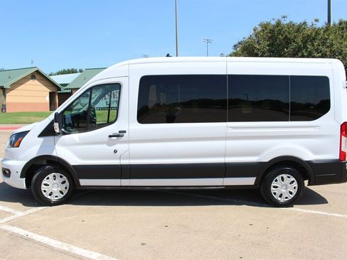 Used 2025 Ford Transit 350 XLT RWD image 2