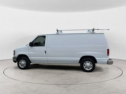 Used 2012 Ford E-150 and Econoline 150 w/ Commercial Cargo Van Pkg image 3
