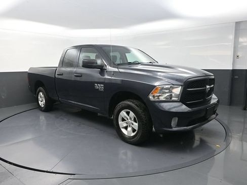 Used 2019 RAM 1500 Express AWD/4WD image 10