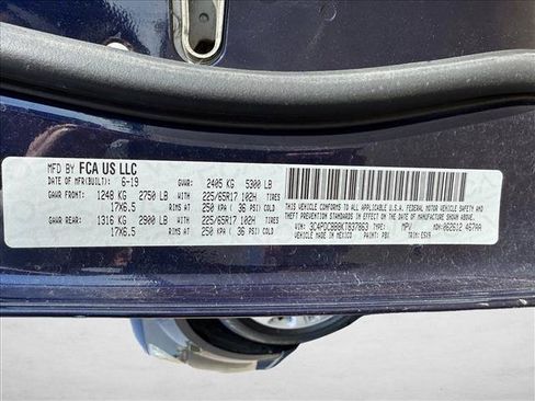 Used 2019 Dodge Journey SE FWD image 26