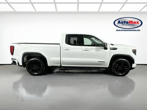 Used 2023 GMC Sierra 1500 Elevation AWD/4WD image 9