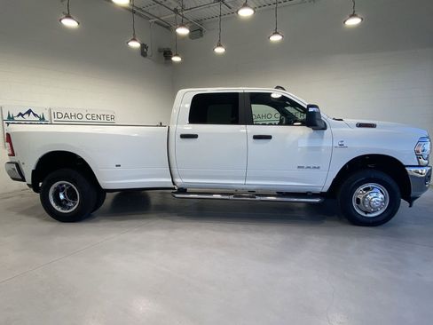 Used 2024 RAM 3500 Big Horn image 9